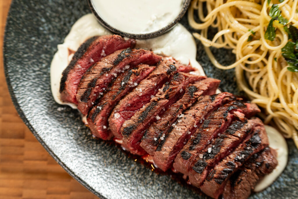 Tagliatta Baby Beef ao gorgonzola